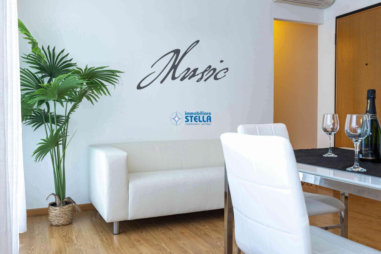 Condominio Sirene Lido di Jesolo Buitenkant foto