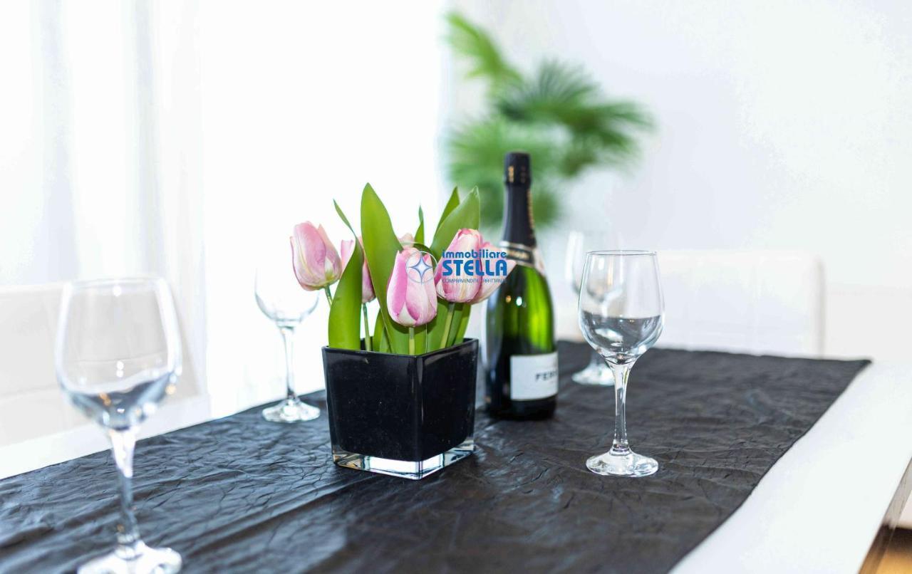 Condominio Sirene Lido di Jesolo Buitenkant foto