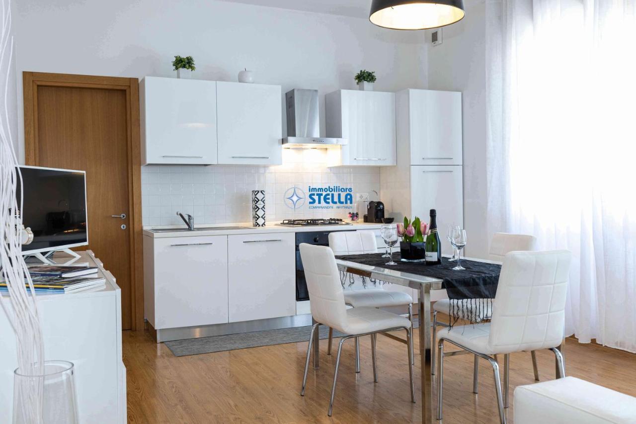 Condominio Sirene Lido di Jesolo Buitenkant foto